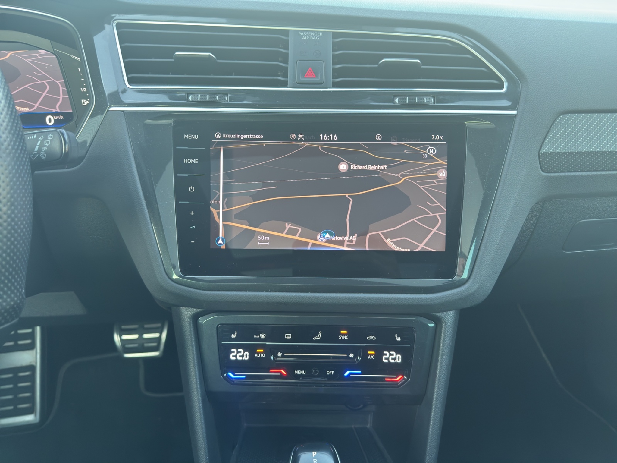 listing desktop thumbnail image 9