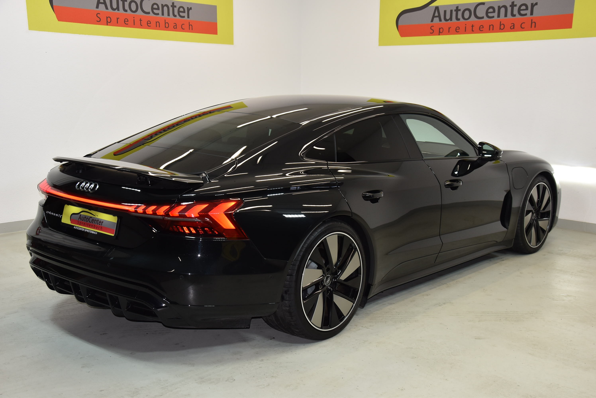 listing desktop thumbnail image 13