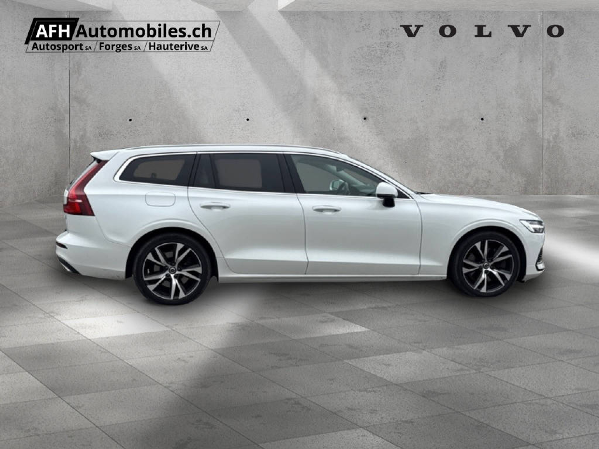 listing desktop thumbnail image 2