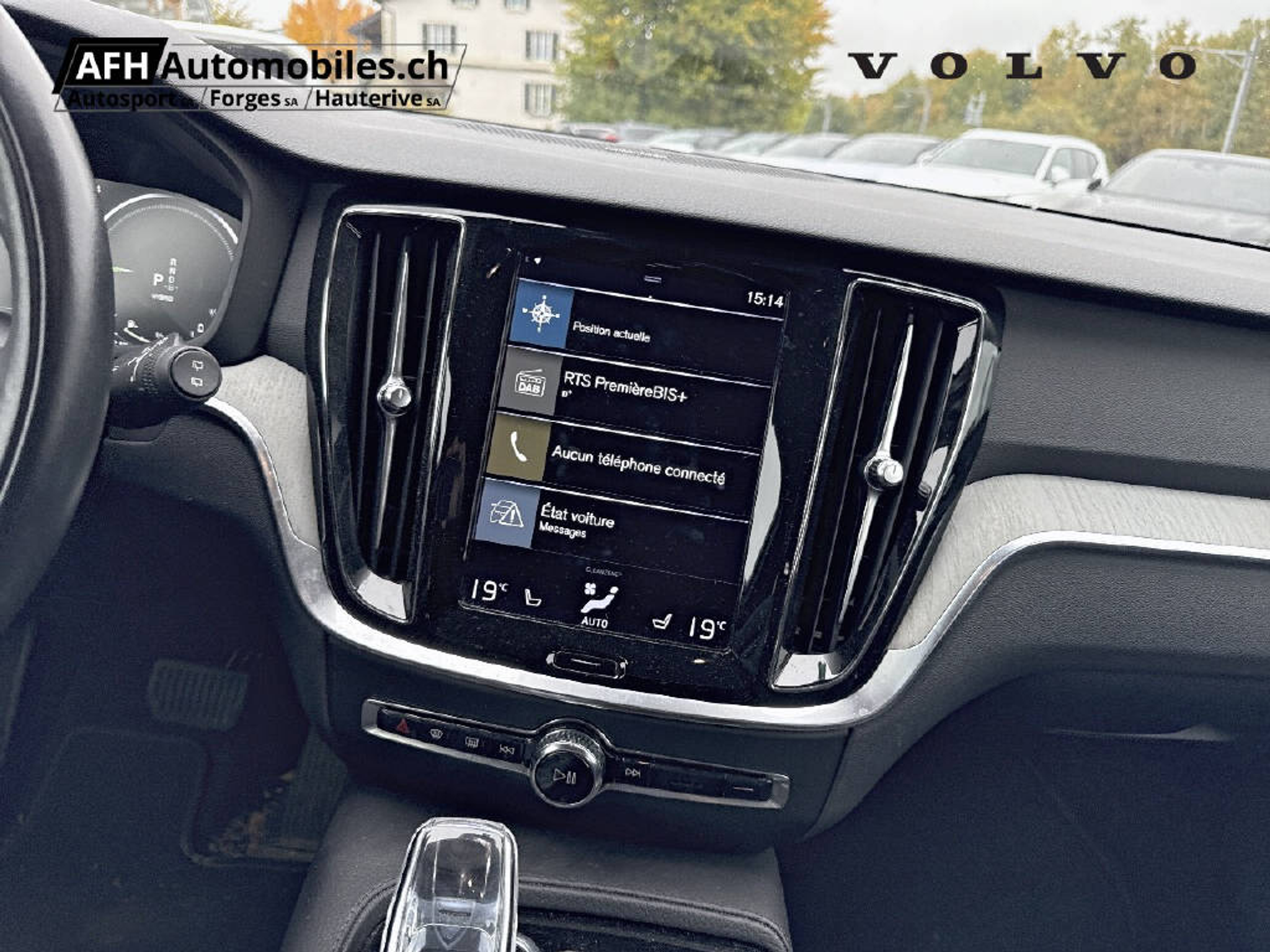 listing desktop thumbnail image 12