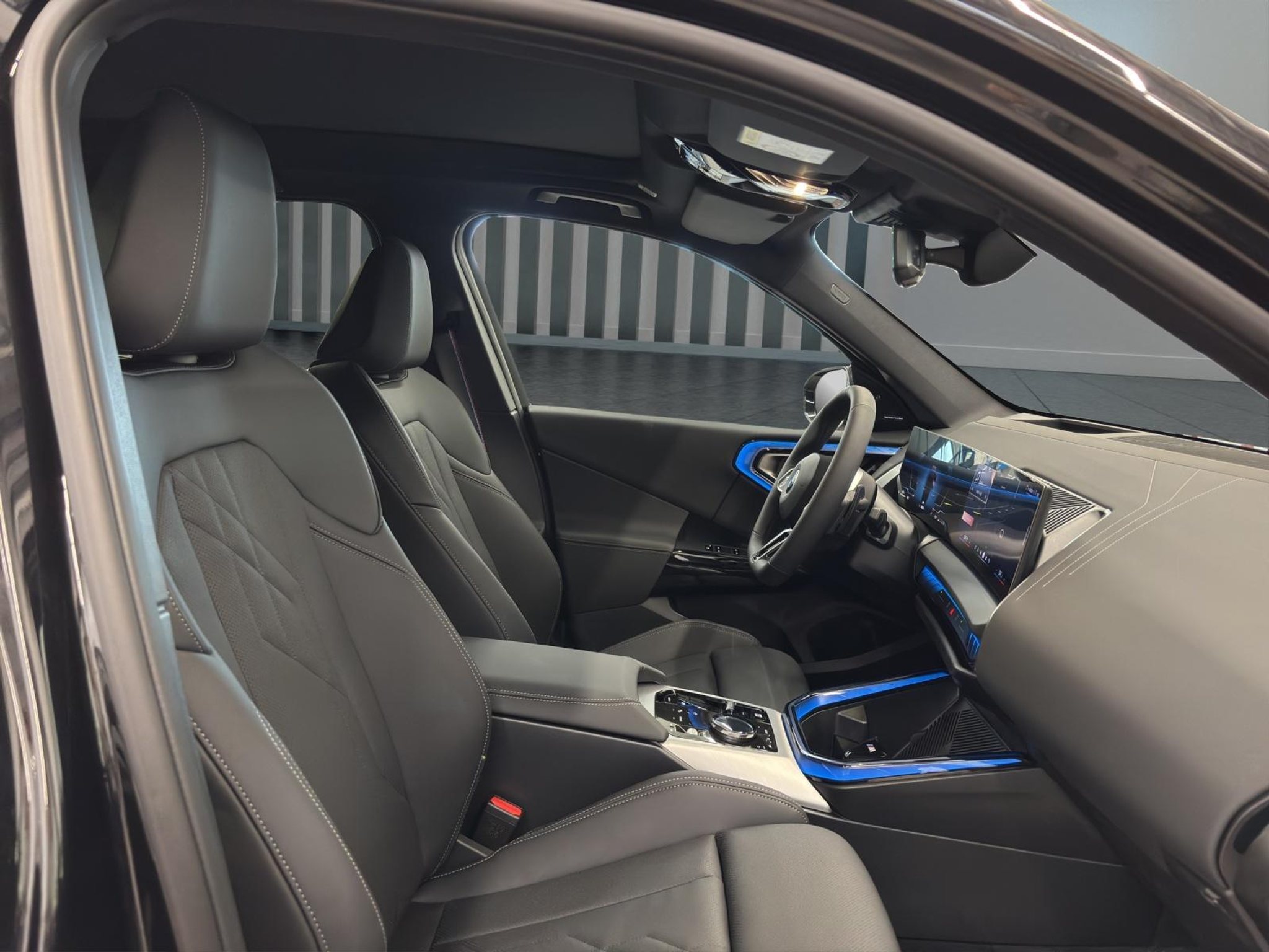 listing desktop thumbnail image 14