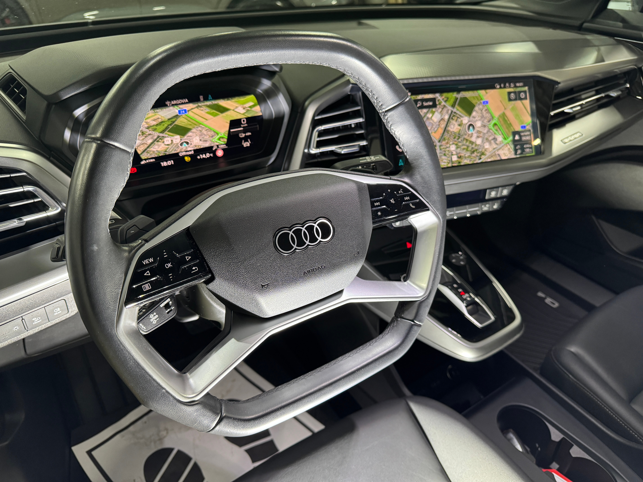 listing desktop thumbnail image 10