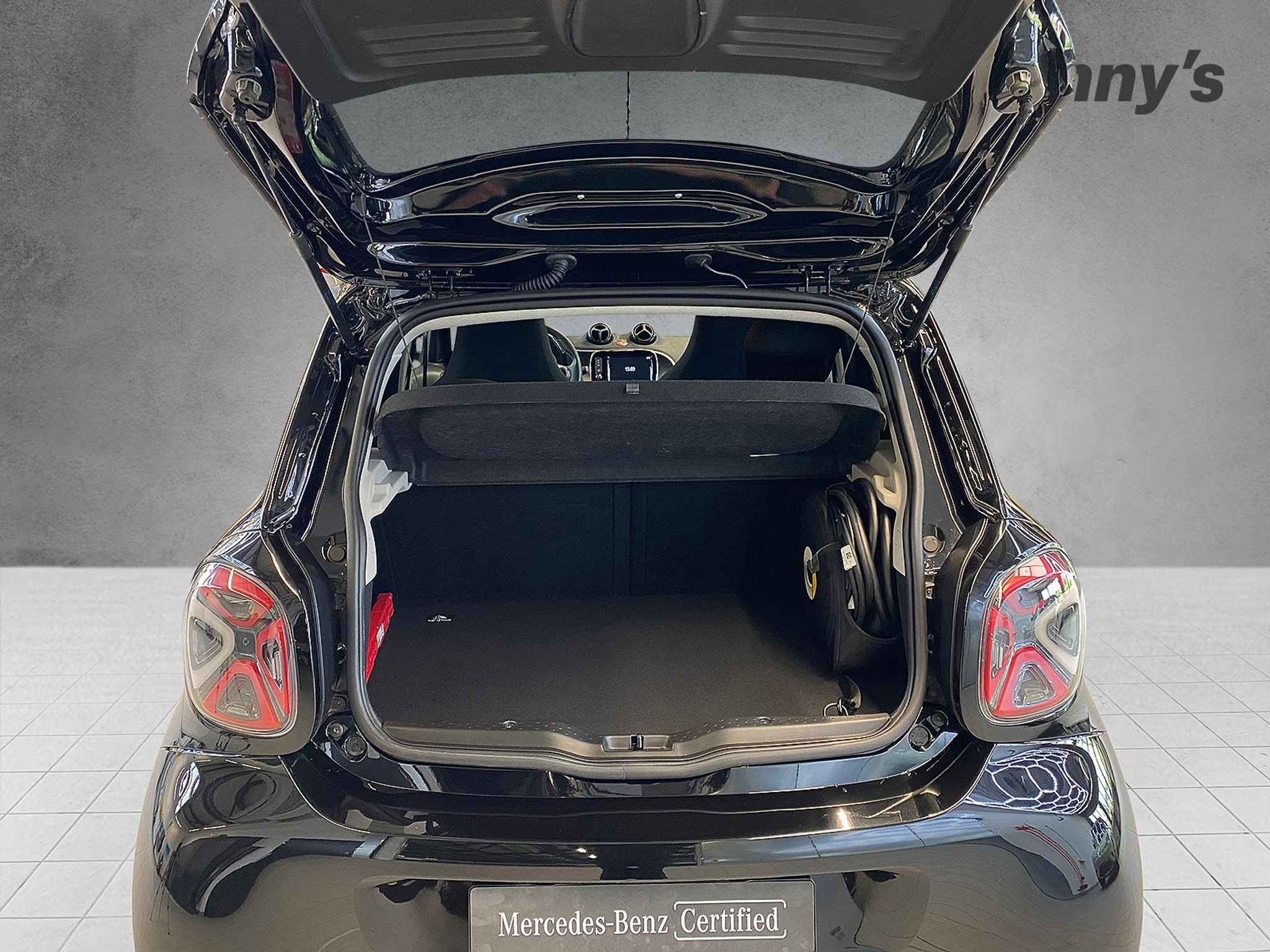 listing desktop thumbnail image 4