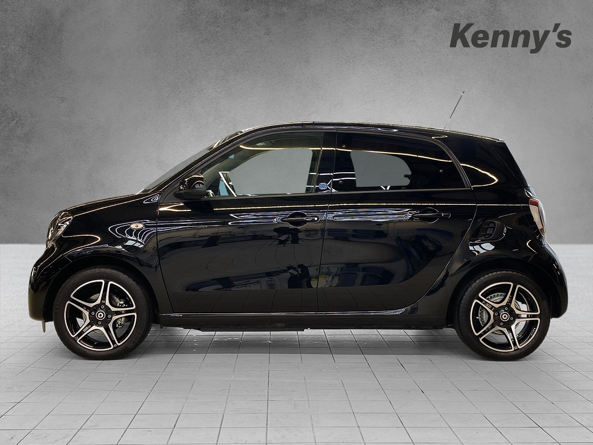 listing desktop thumbnail image 2