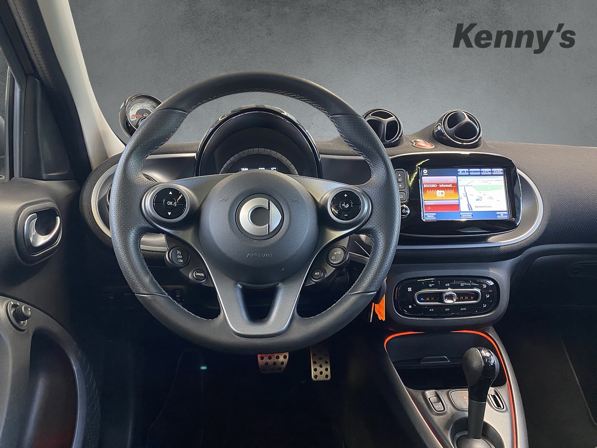 listing desktop thumbnail image 13