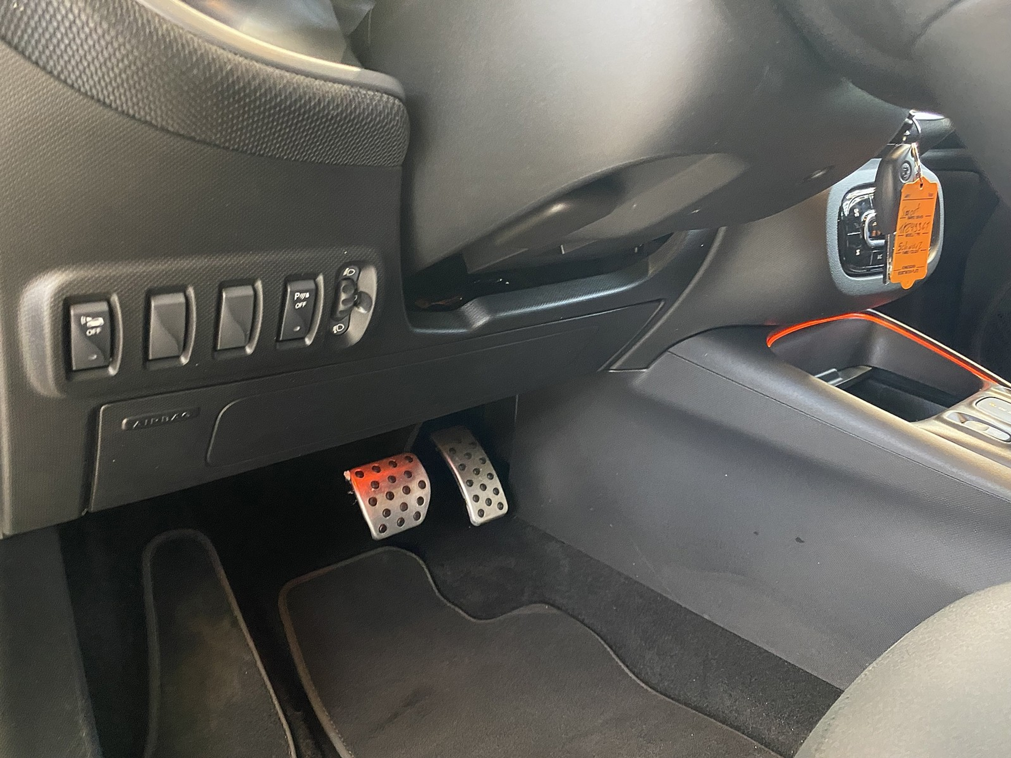 listing desktop thumbnail image 11