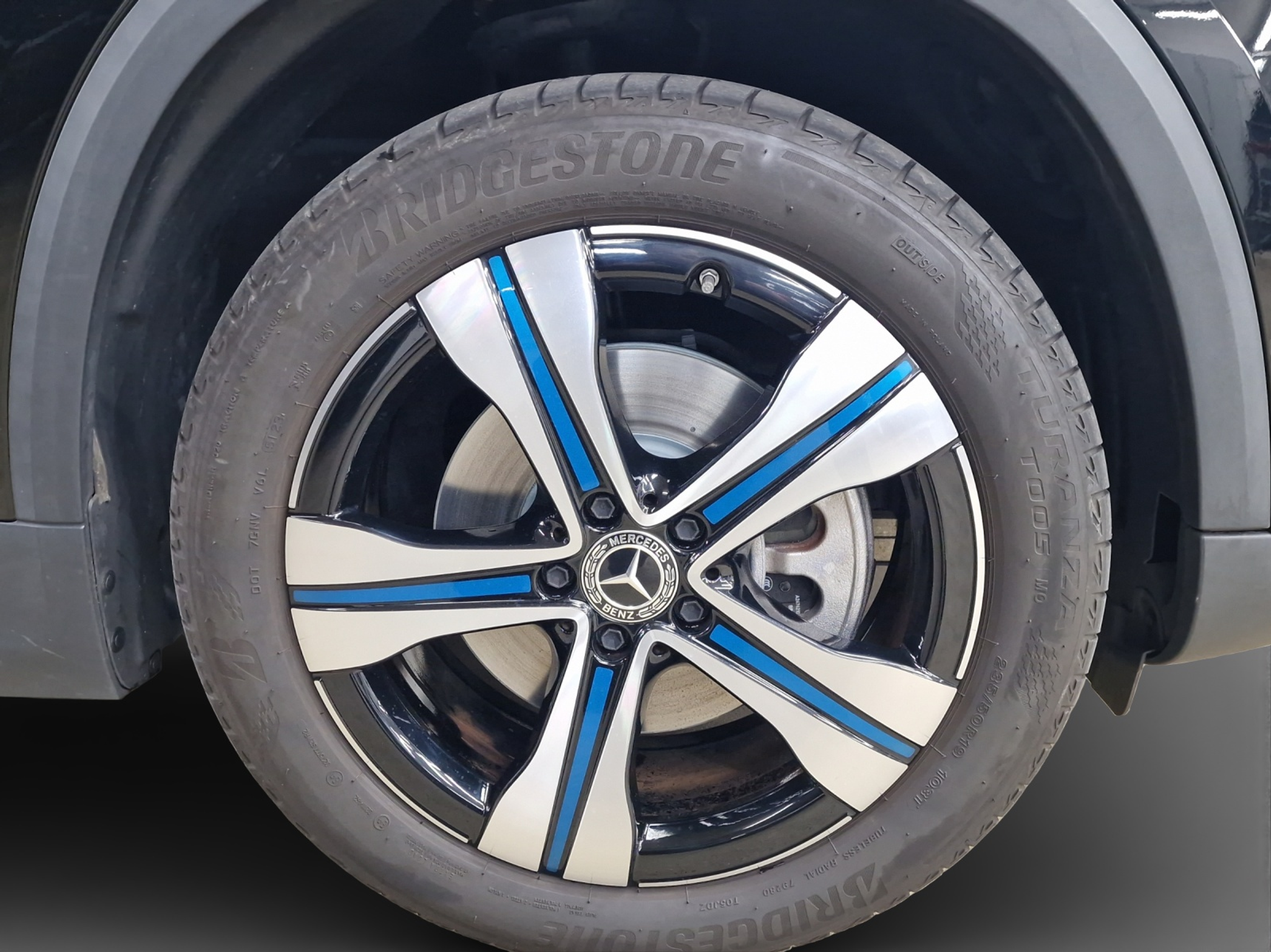 listing desktop thumbnail image 7