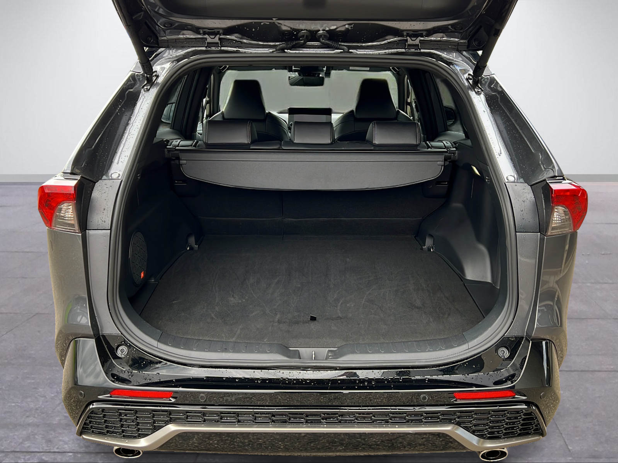 listing desktop thumbnail image 5