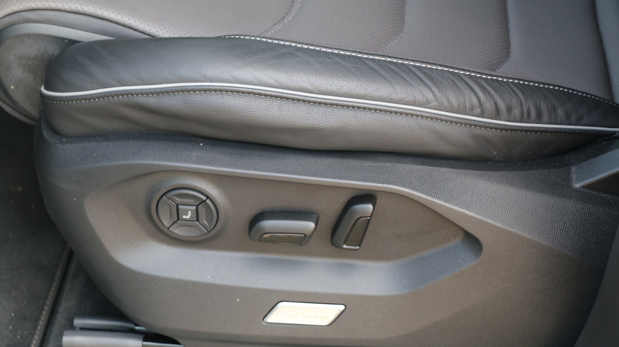 listing desktop thumbnail image 28