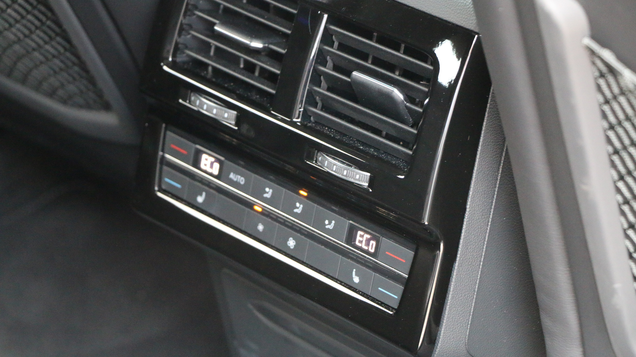 listing desktop thumbnail image 23