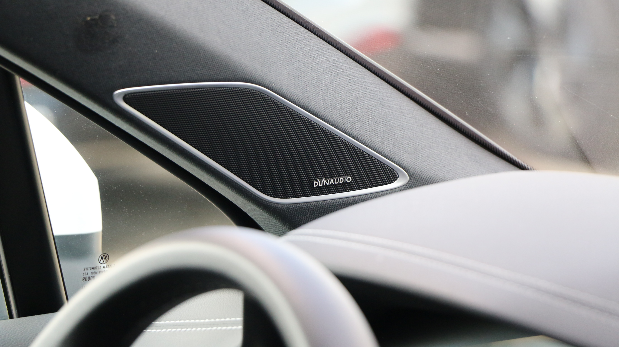 listing desktop thumbnail image 19