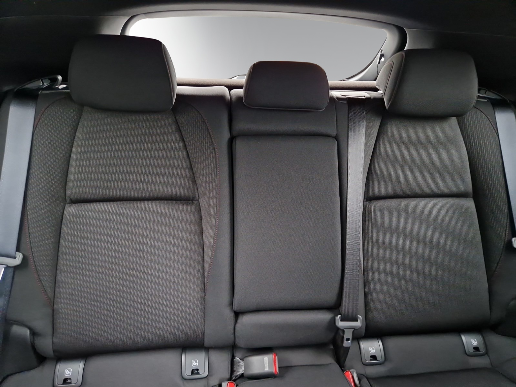 listing desktop thumbnail image 8