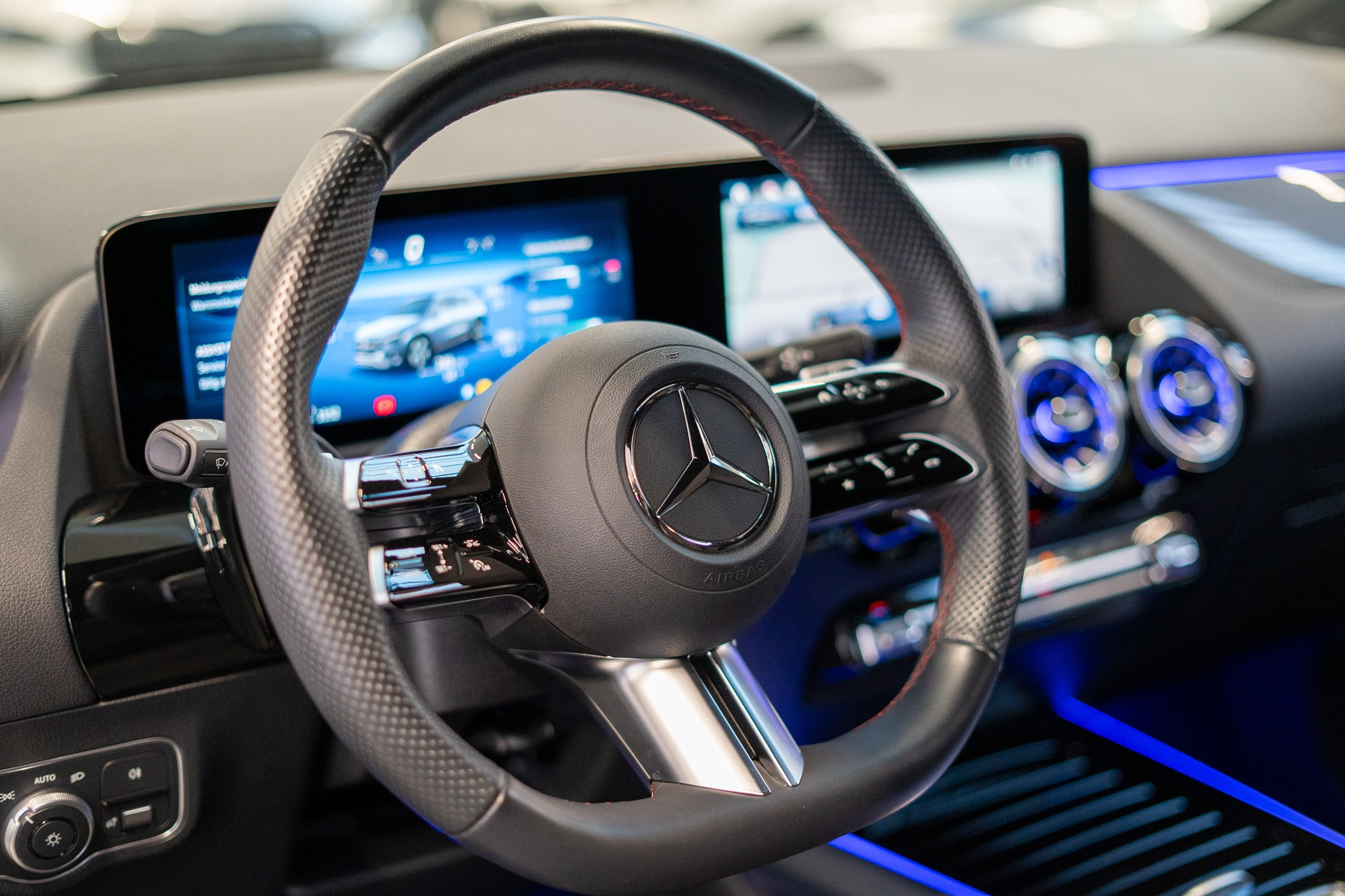 listing desktop thumbnail image 9