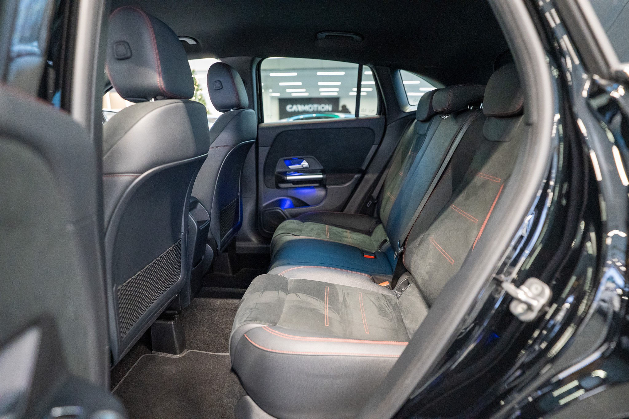 listing desktop thumbnail image 12