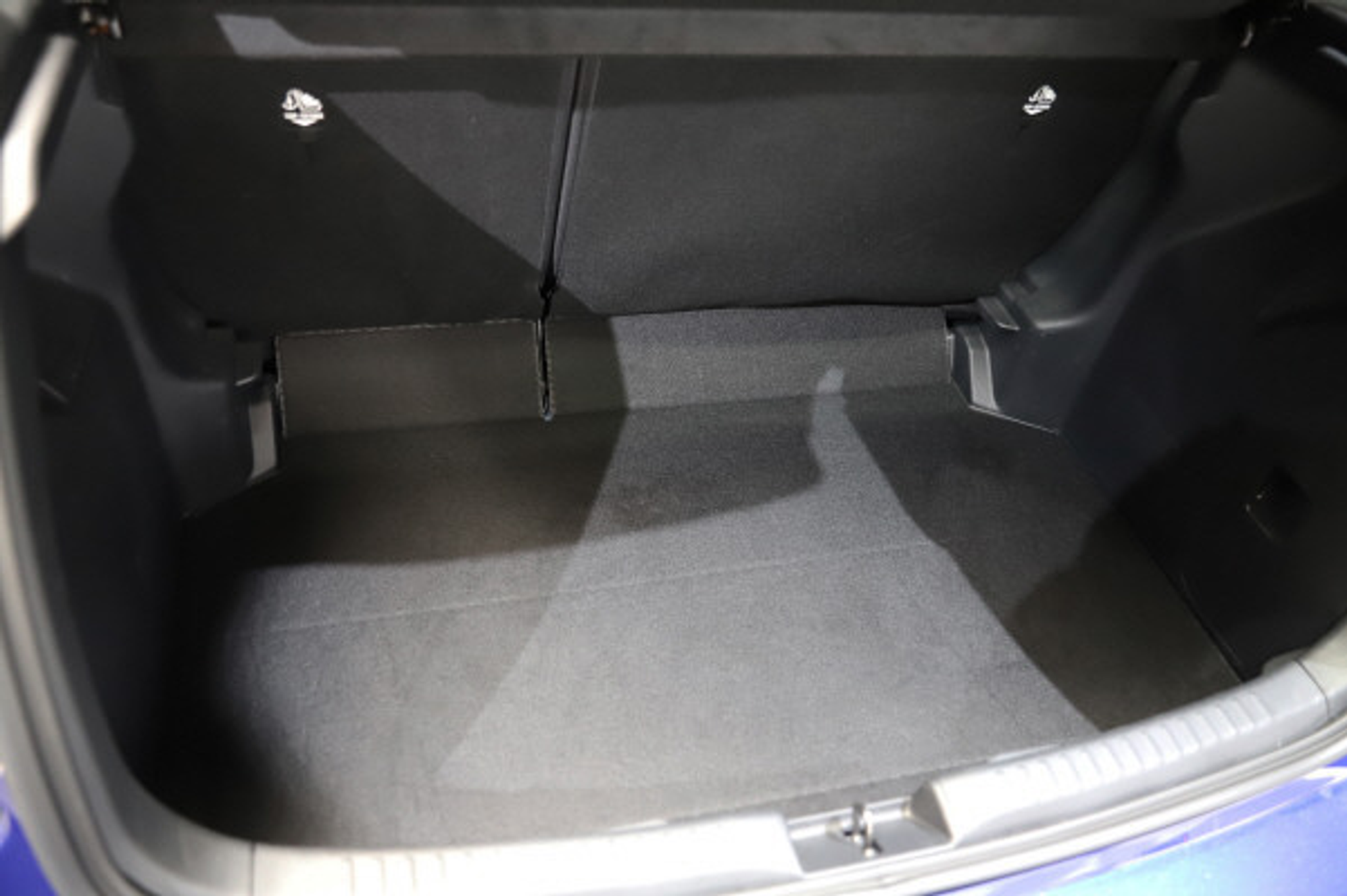 listing desktop thumbnail image 11