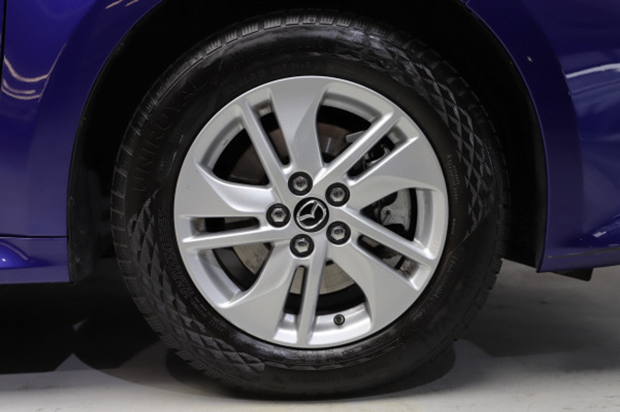 listing desktop thumbnail image 12