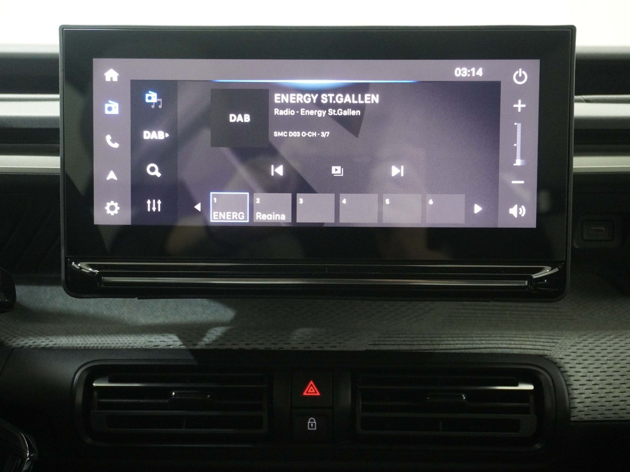 listing desktop thumbnail image 12