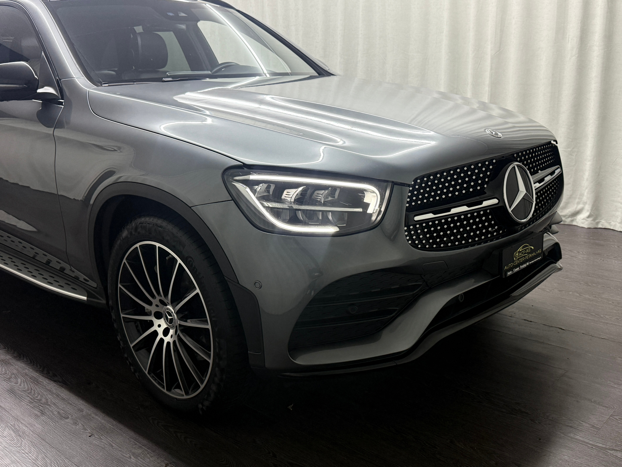 listing desktop thumbnail image 14