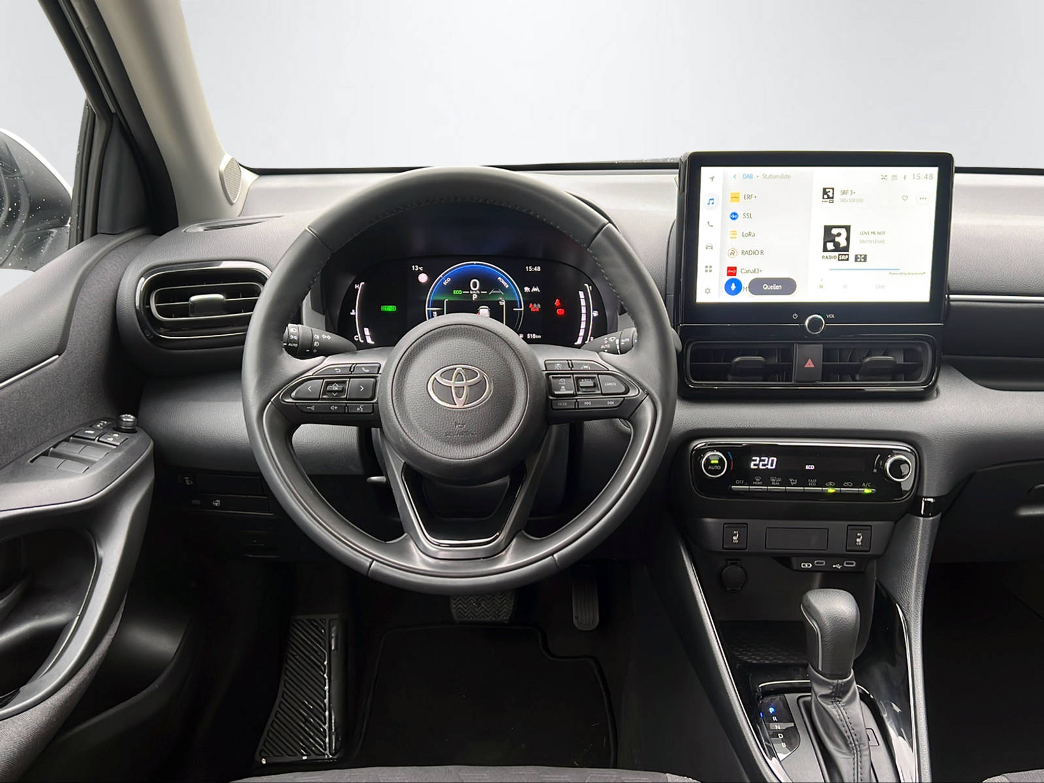 listing desktop thumbnail image 12