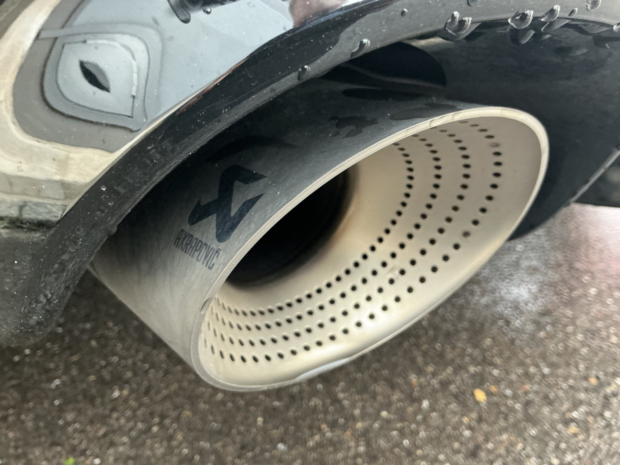 listing desktop thumbnail image 27