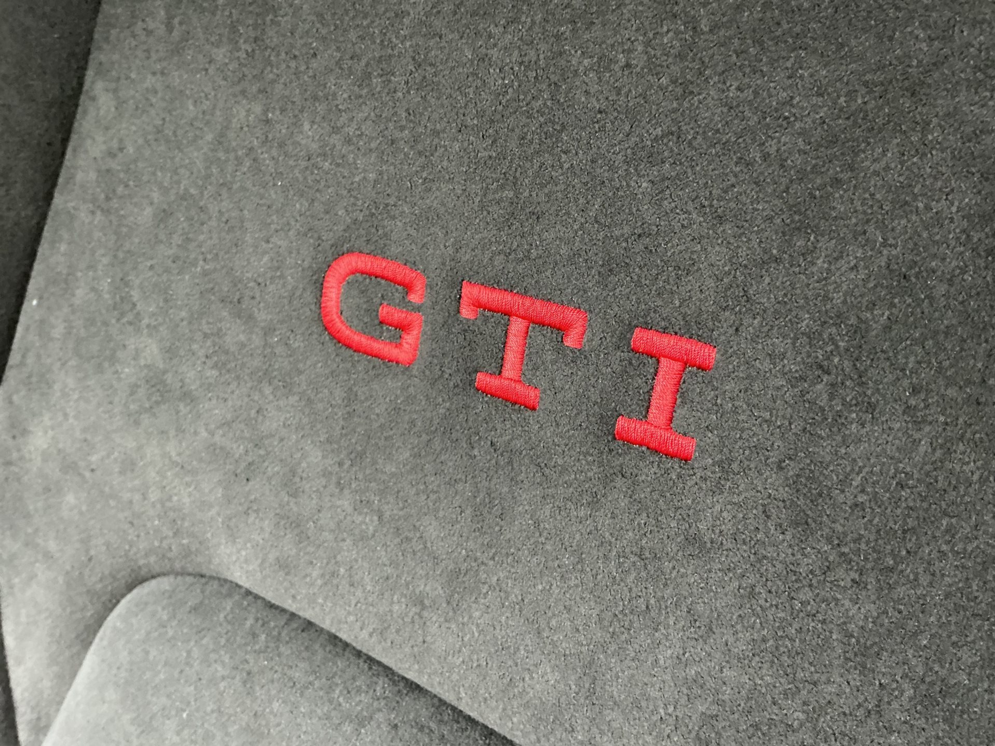 listing desktop thumbnail image 25