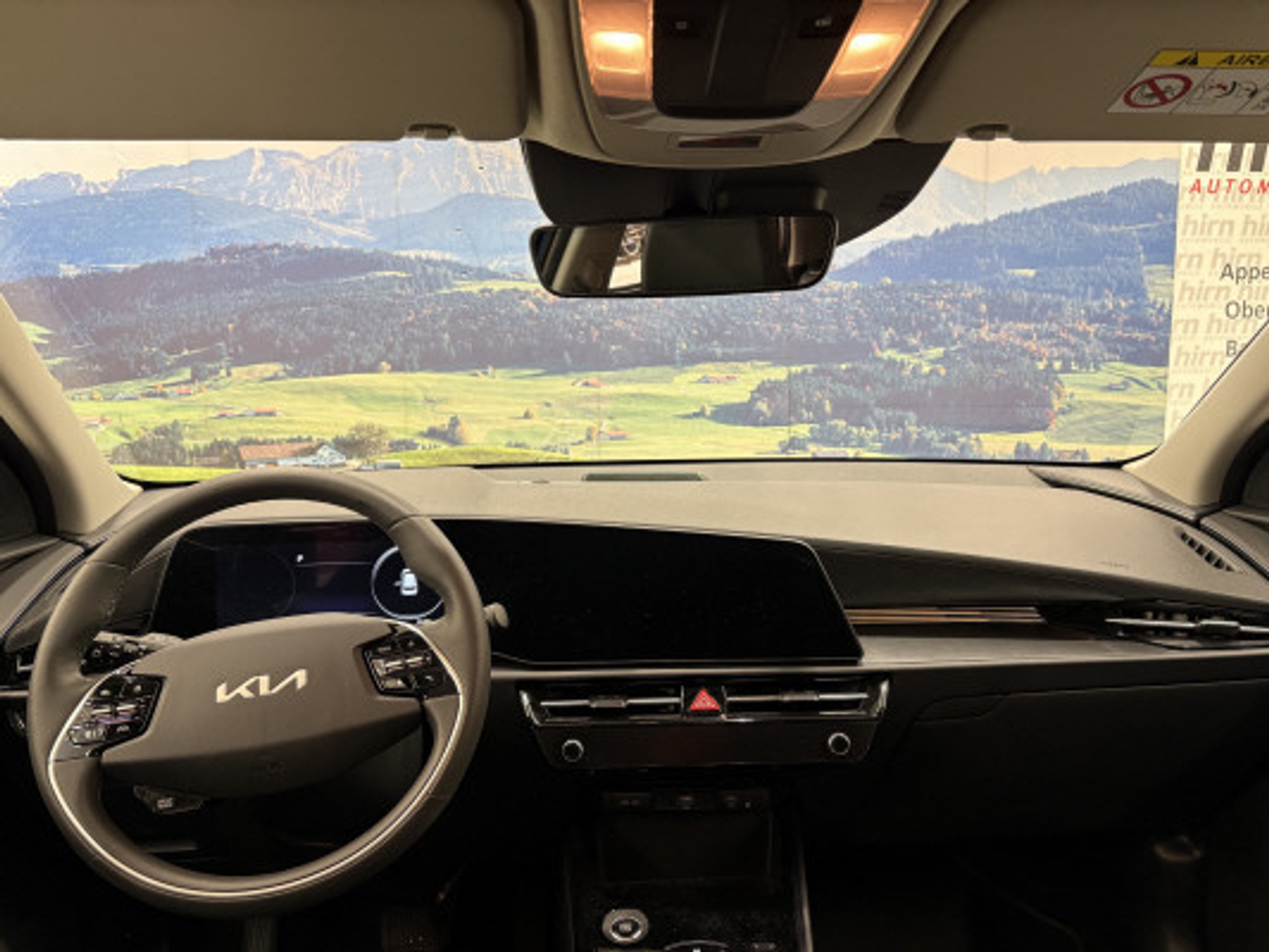 listing desktop thumbnail image 4