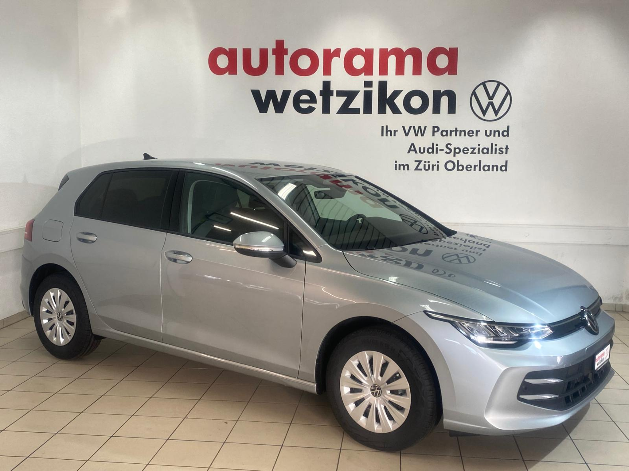 listing desktop thumbnail image 0