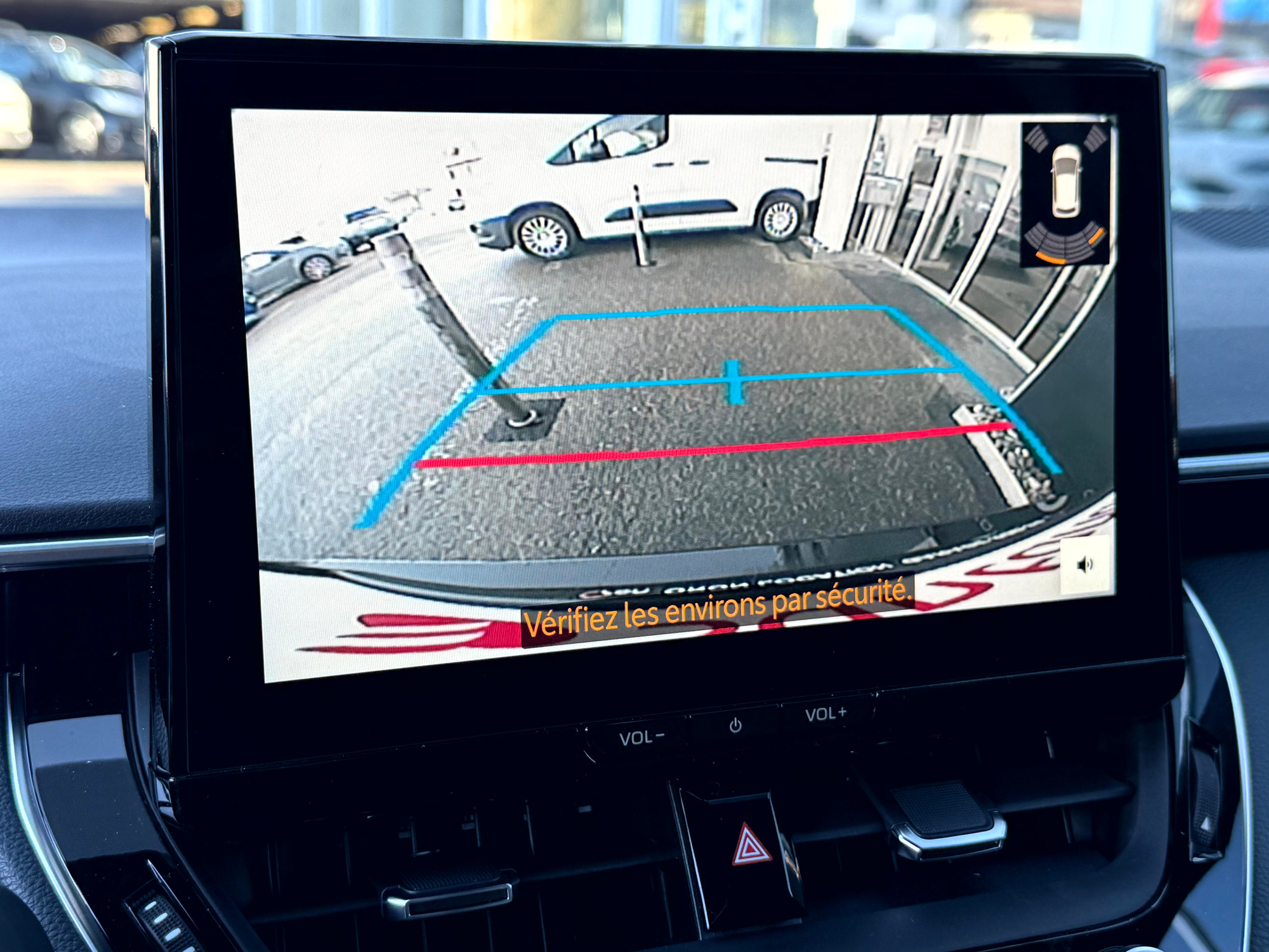 listing desktop thumbnail image 29