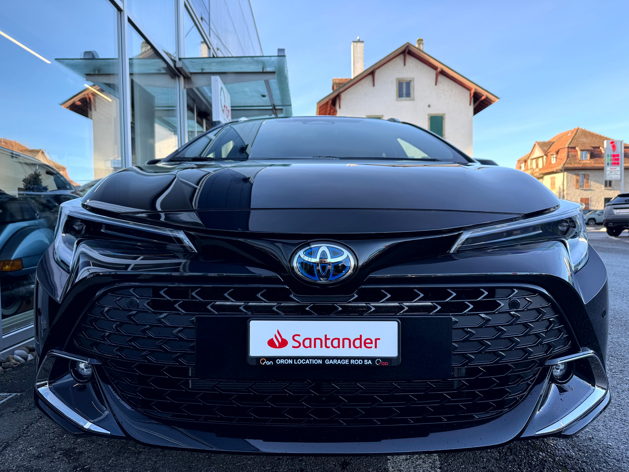 listing desktop thumbnail image 2