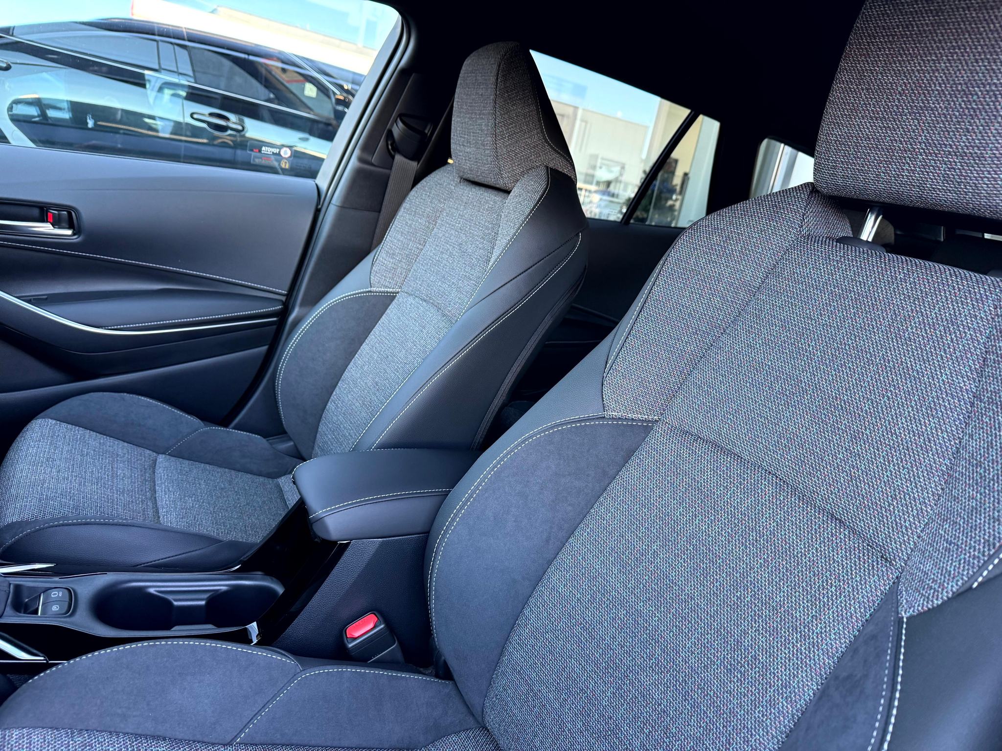 listing desktop thumbnail image 19