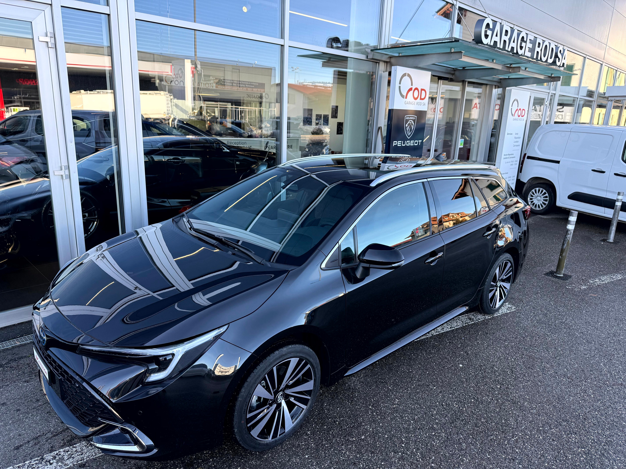 listing desktop thumbnail image 7