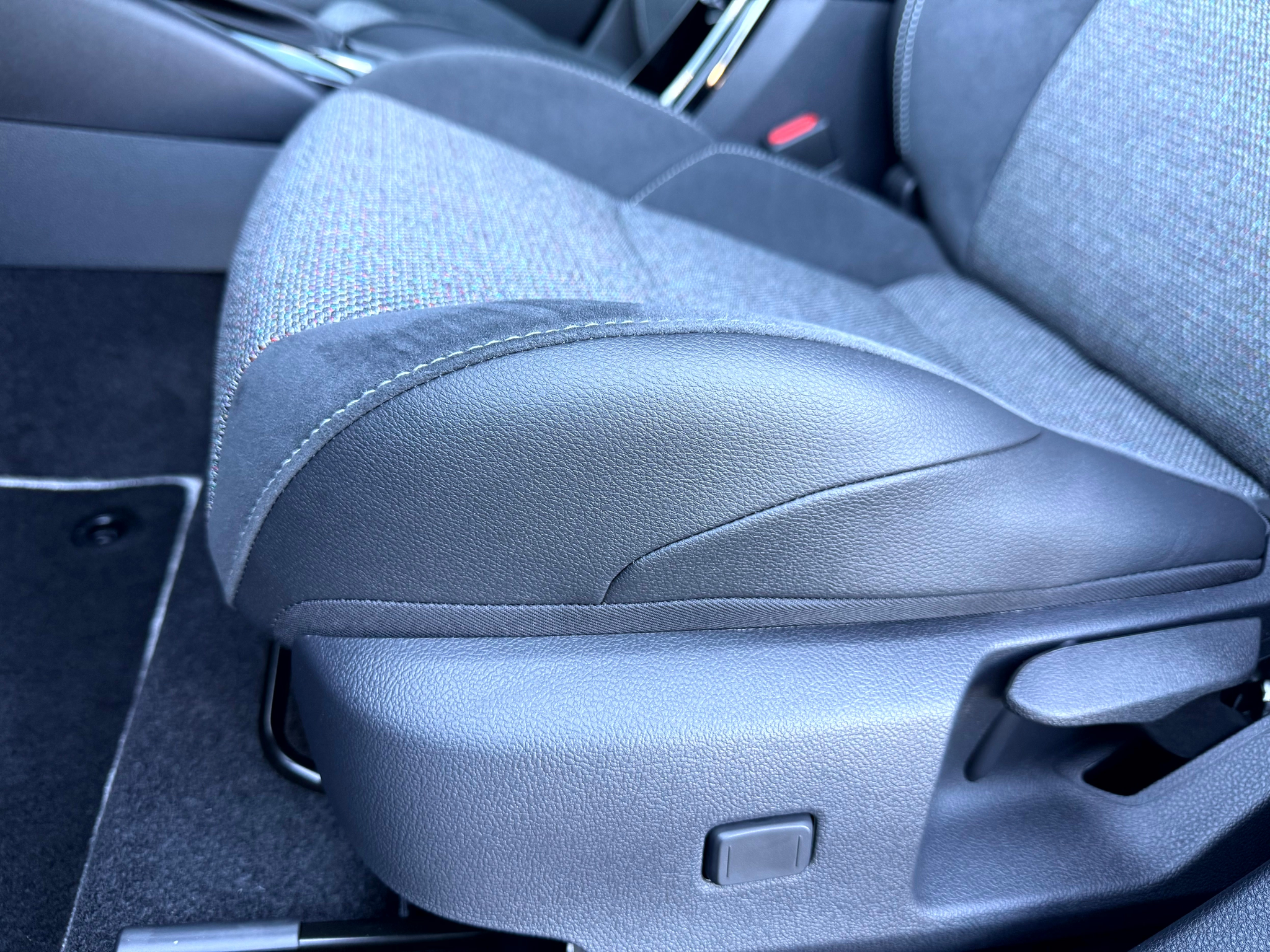 listing desktop thumbnail image 18