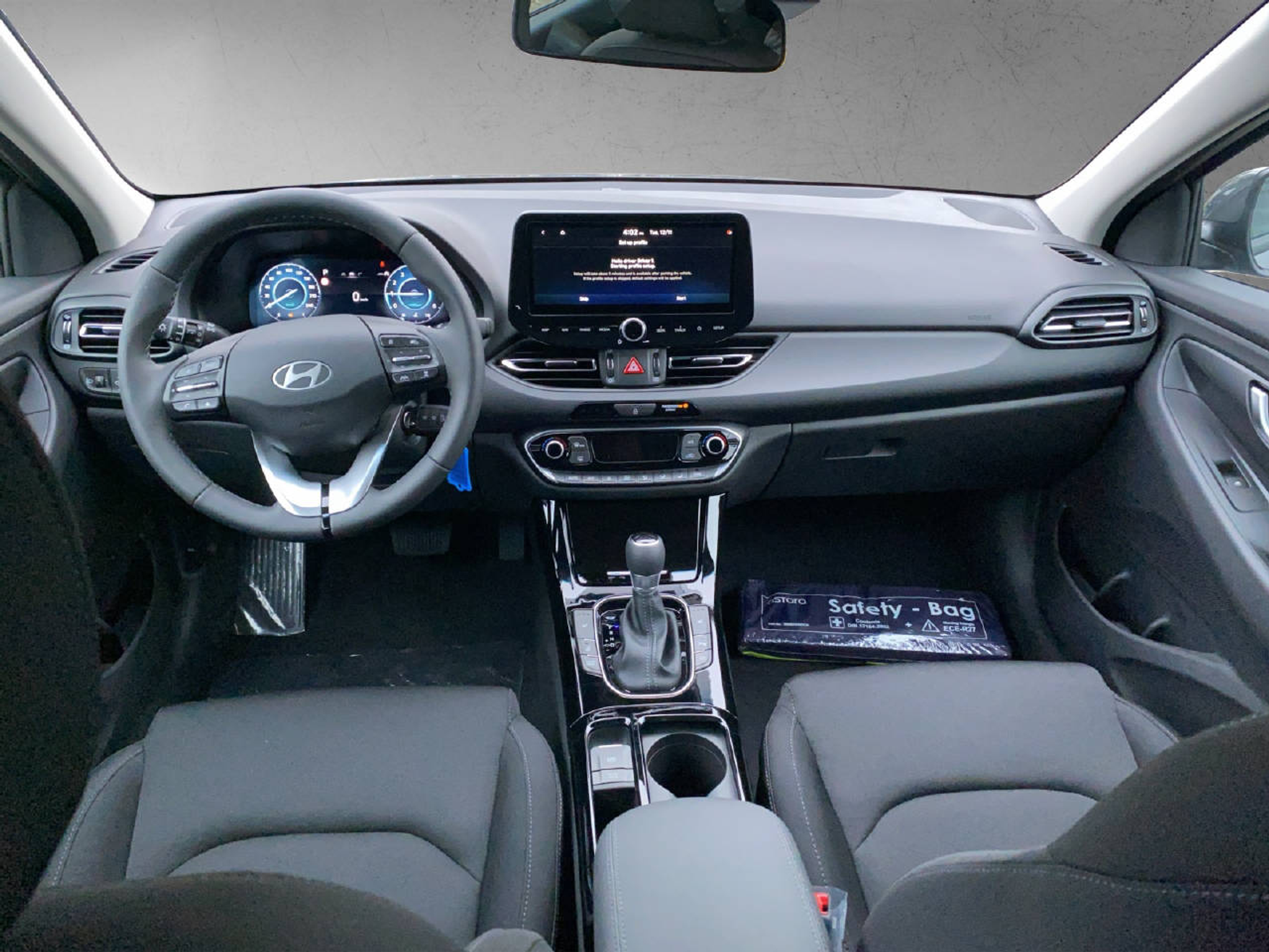 listing desktop thumbnail image 9