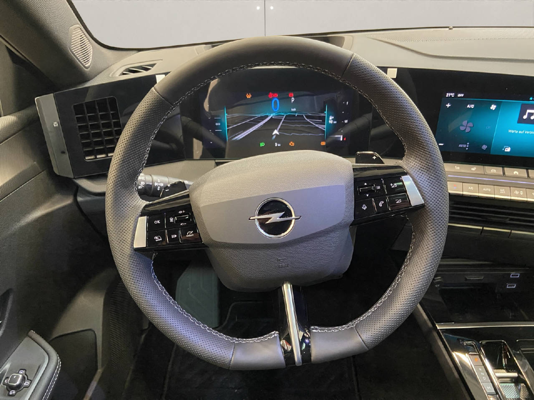 listing desktop thumbnail image 8