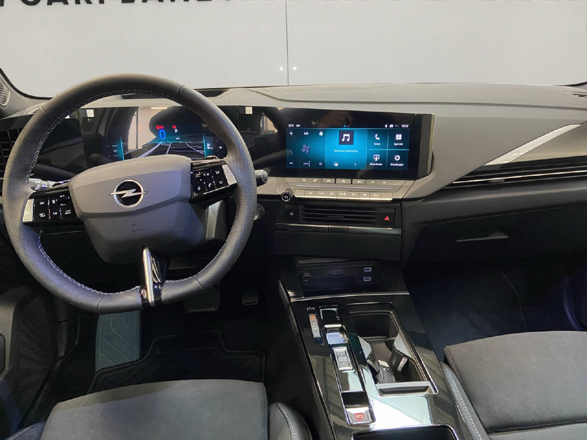 listing desktop thumbnail image 5