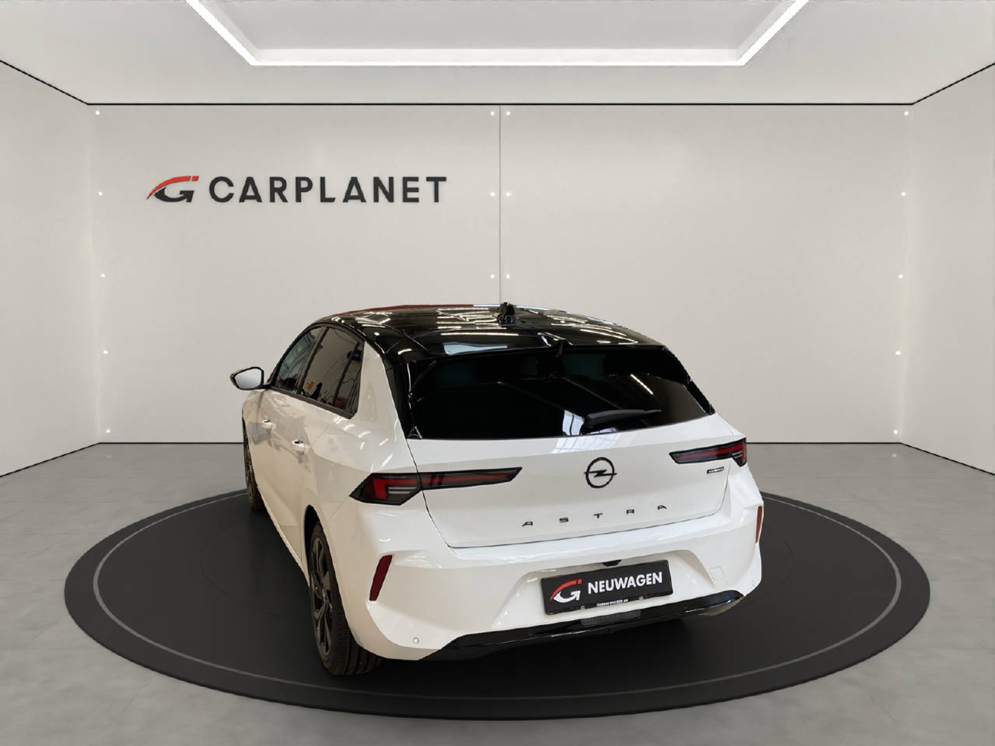 listing desktop thumbnail image 2