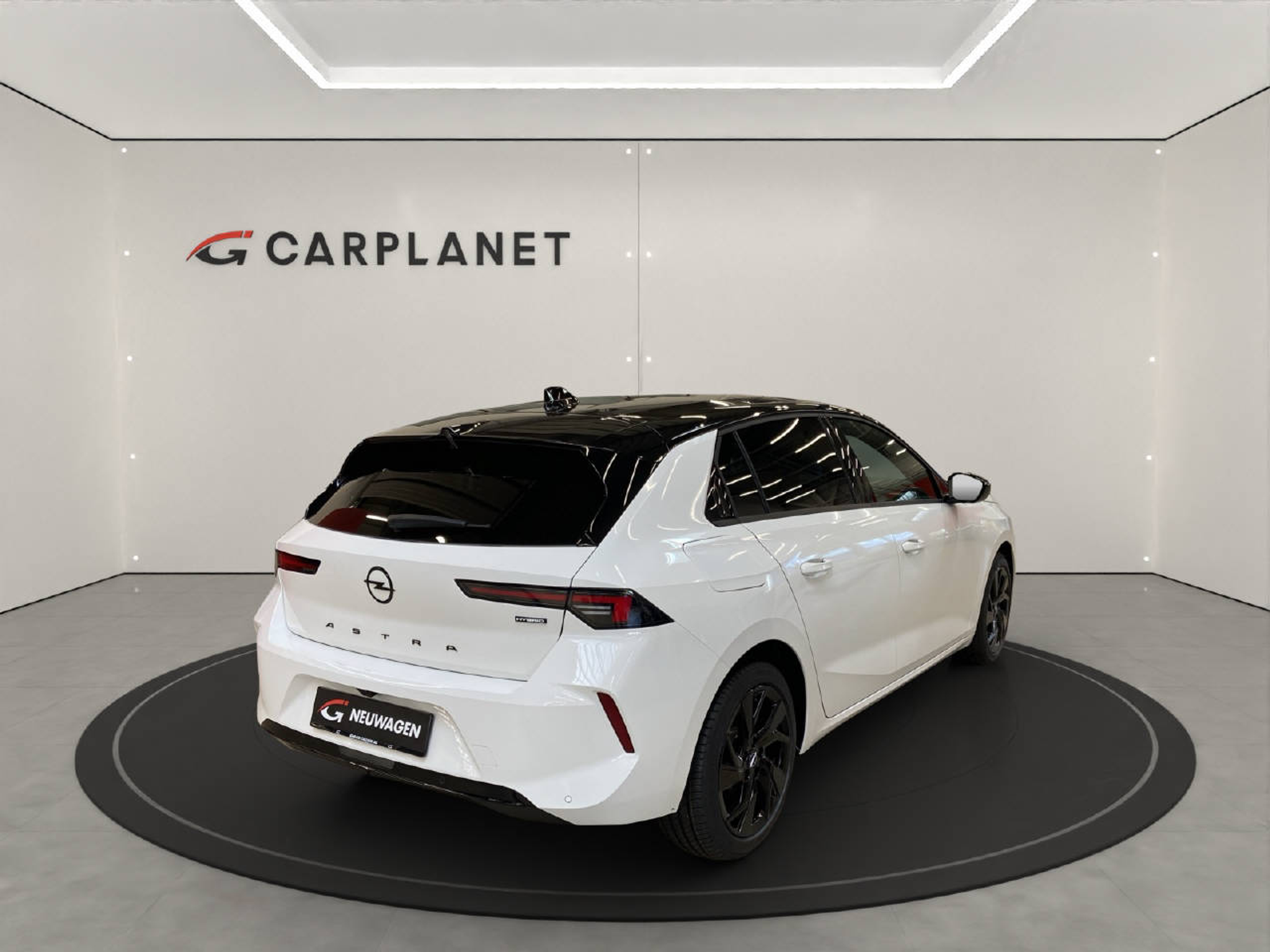 listing desktop thumbnail image 3