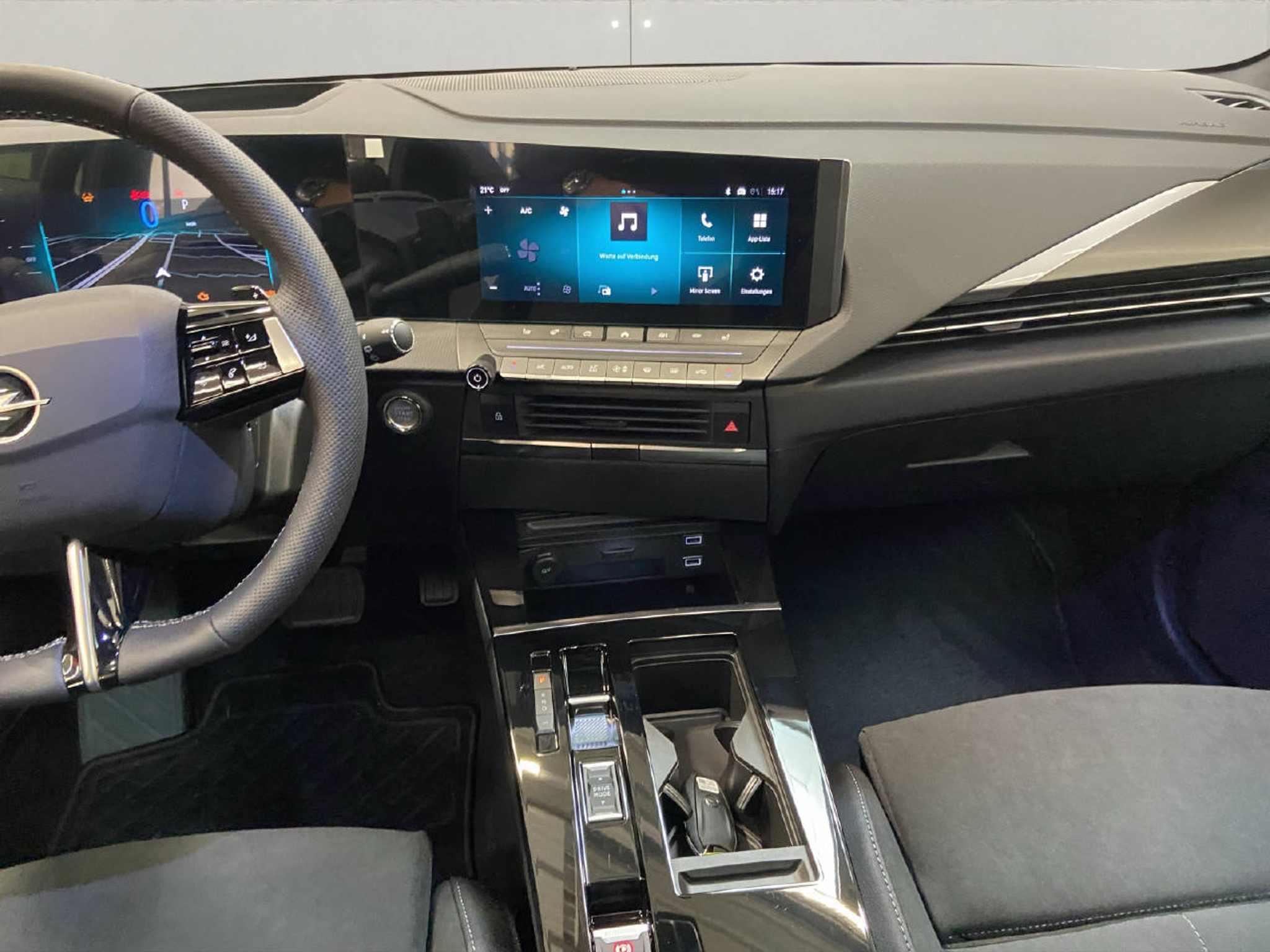 listing desktop thumbnail image 6