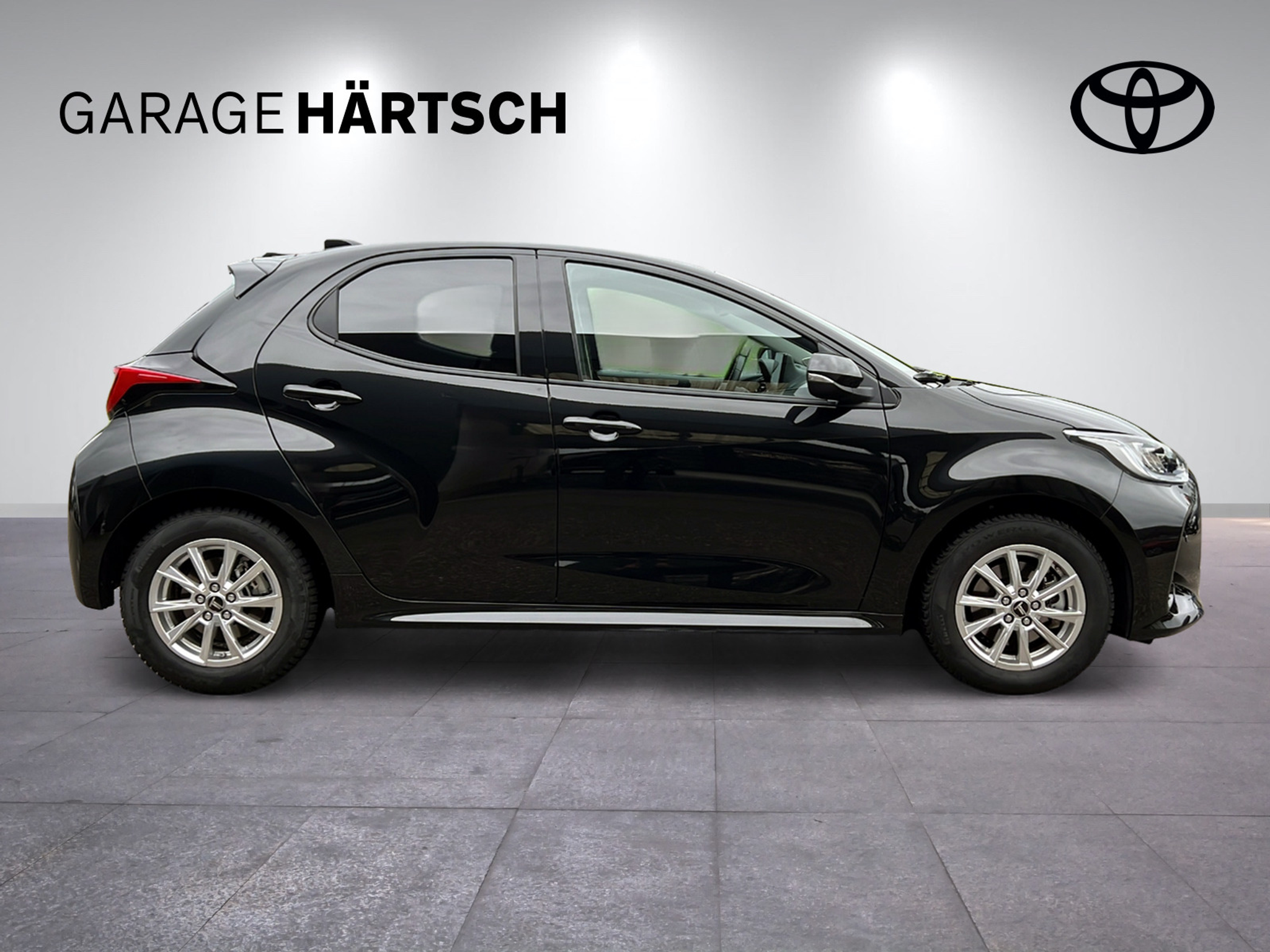 listing desktop thumbnail image 7