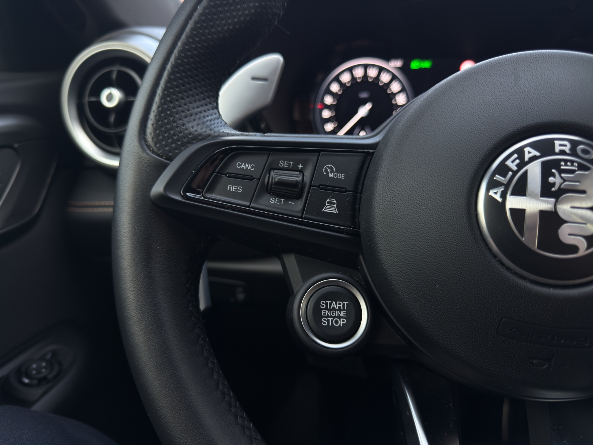 listing desktop thumbnail image 22