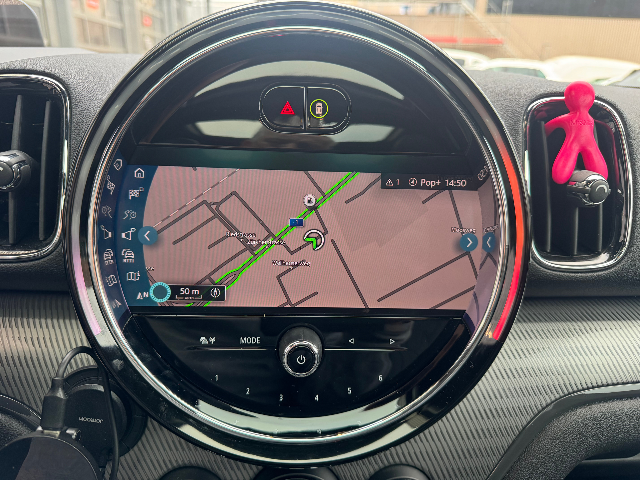 listing desktop thumbnail image 13