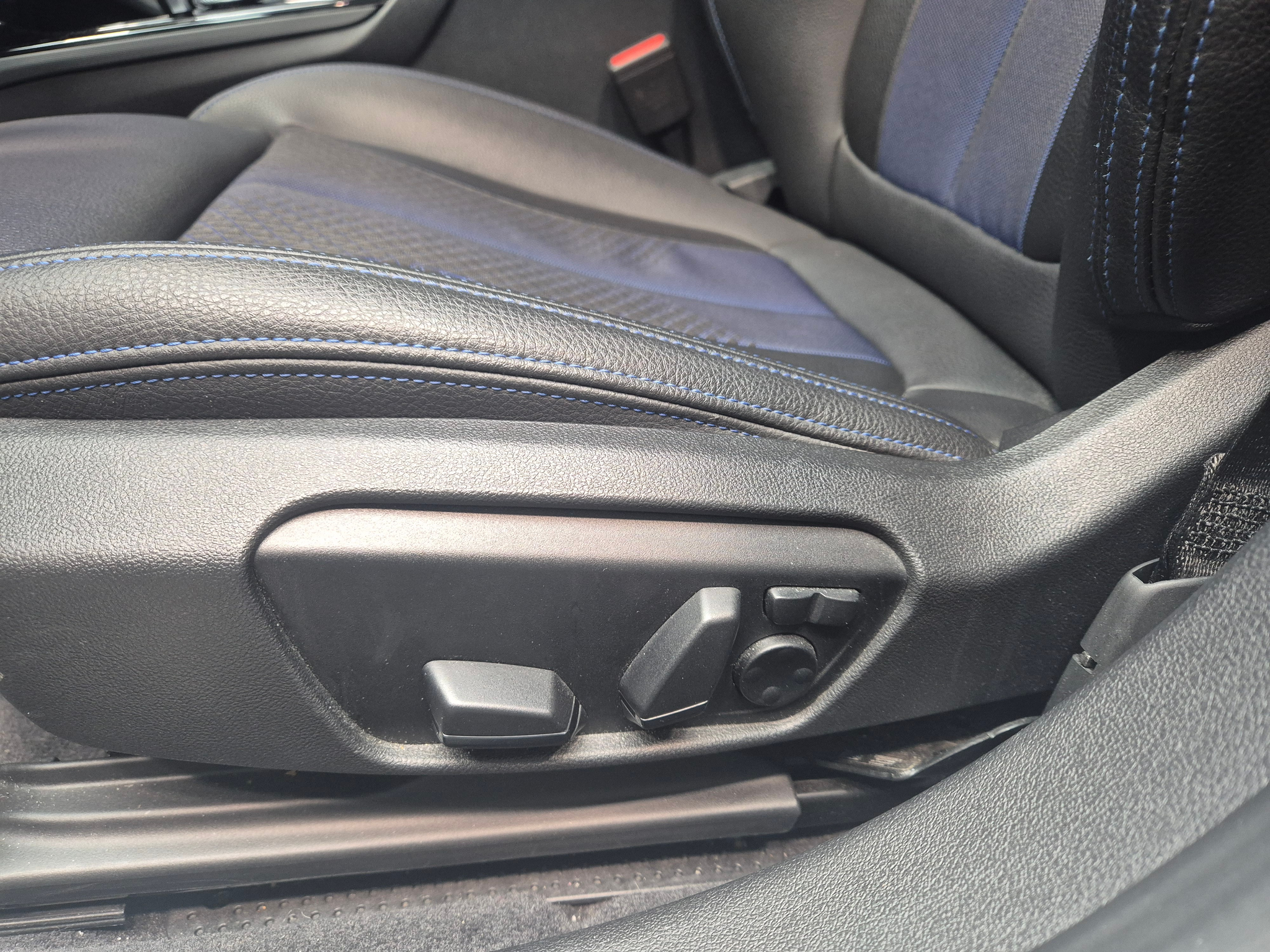 listing desktop thumbnail image 14