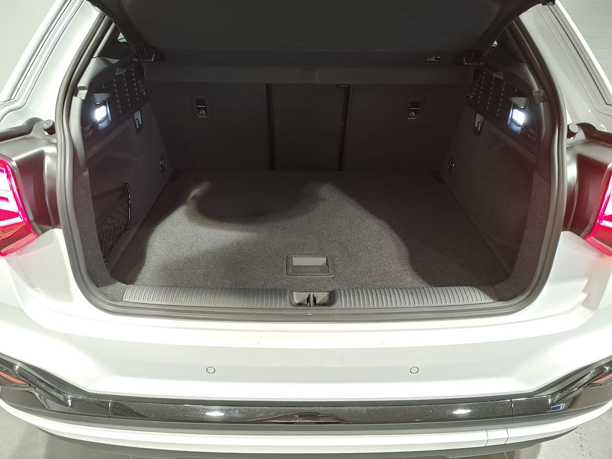 listing desktop thumbnail image 13