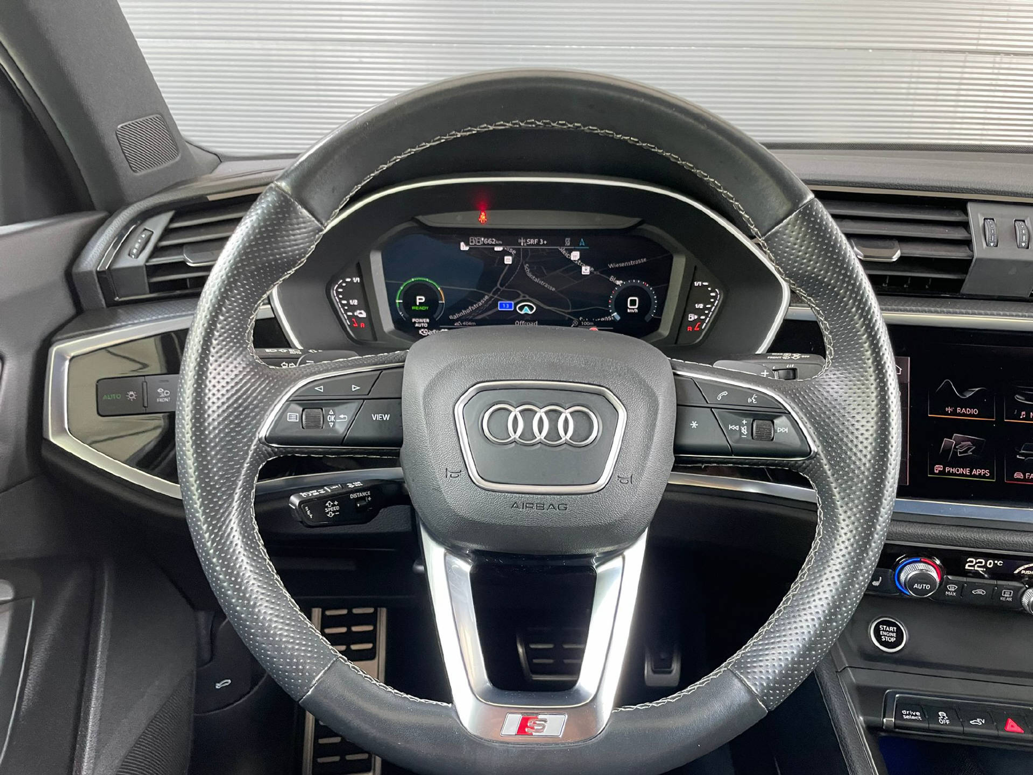 listing desktop thumbnail image 7