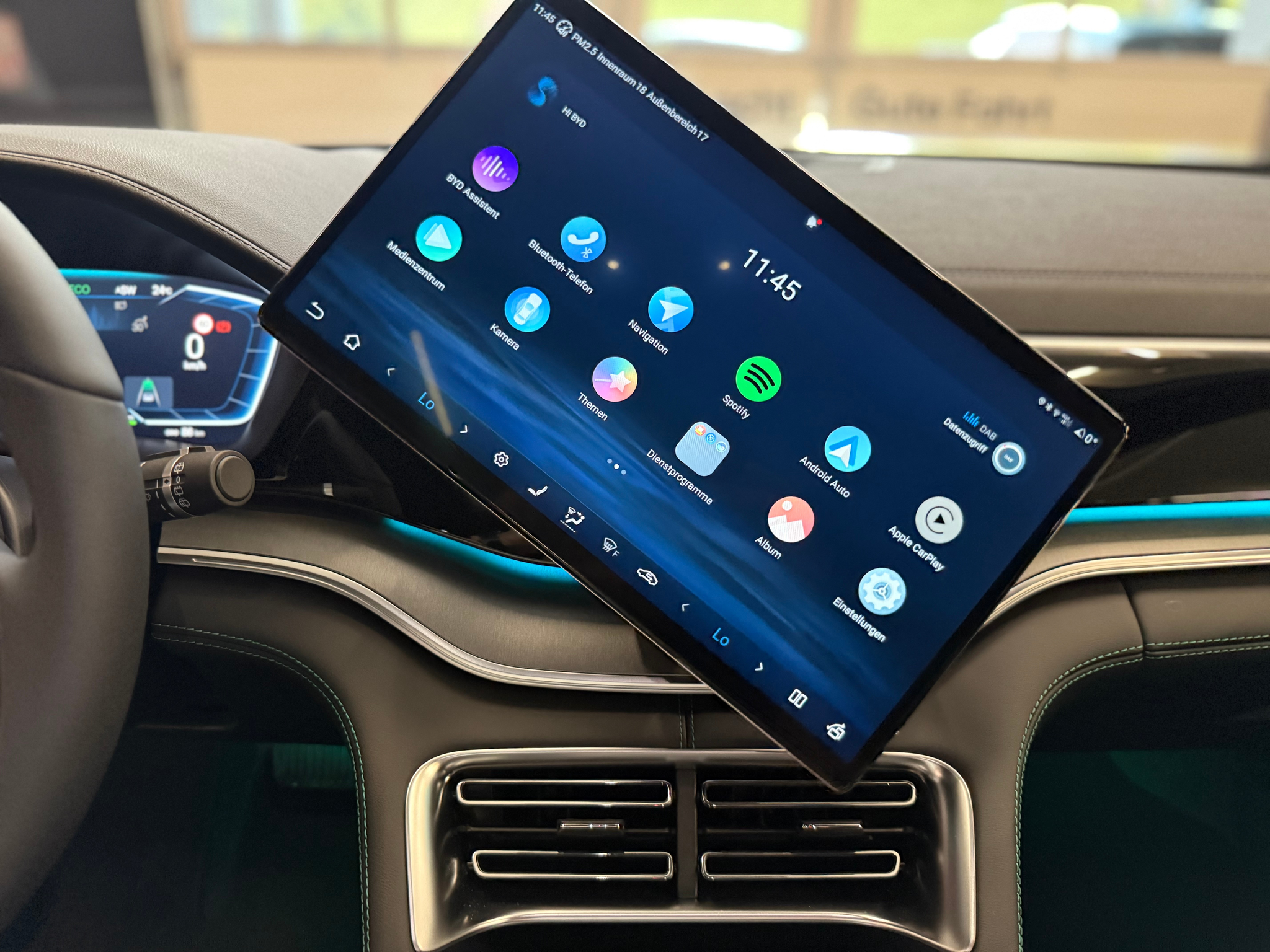 listing desktop thumbnail image 21