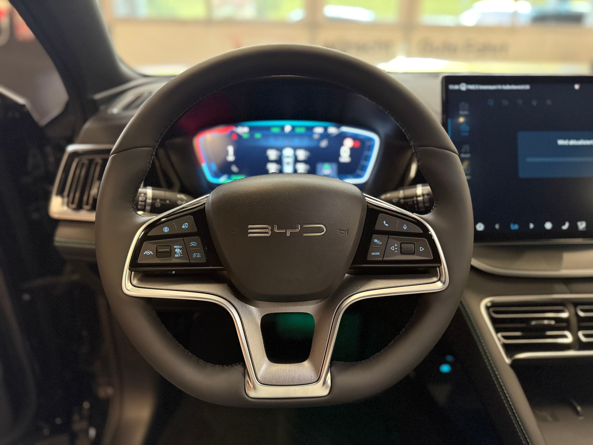 listing desktop thumbnail image 18