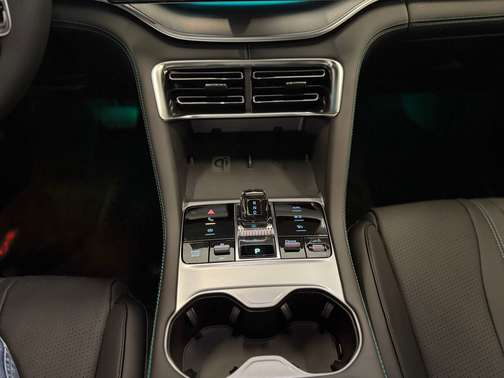 listing desktop thumbnail image 22