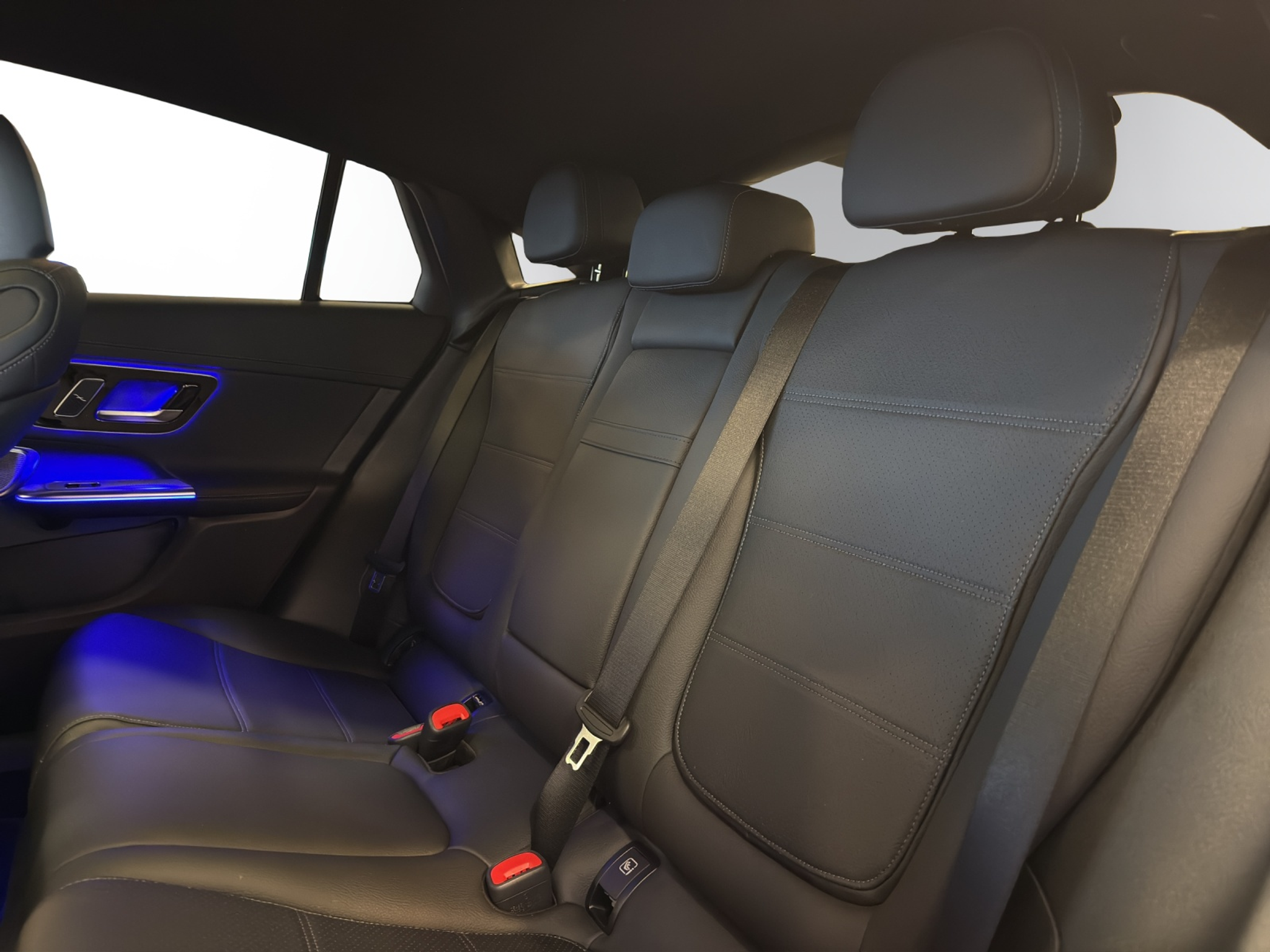 listing desktop thumbnail image 10