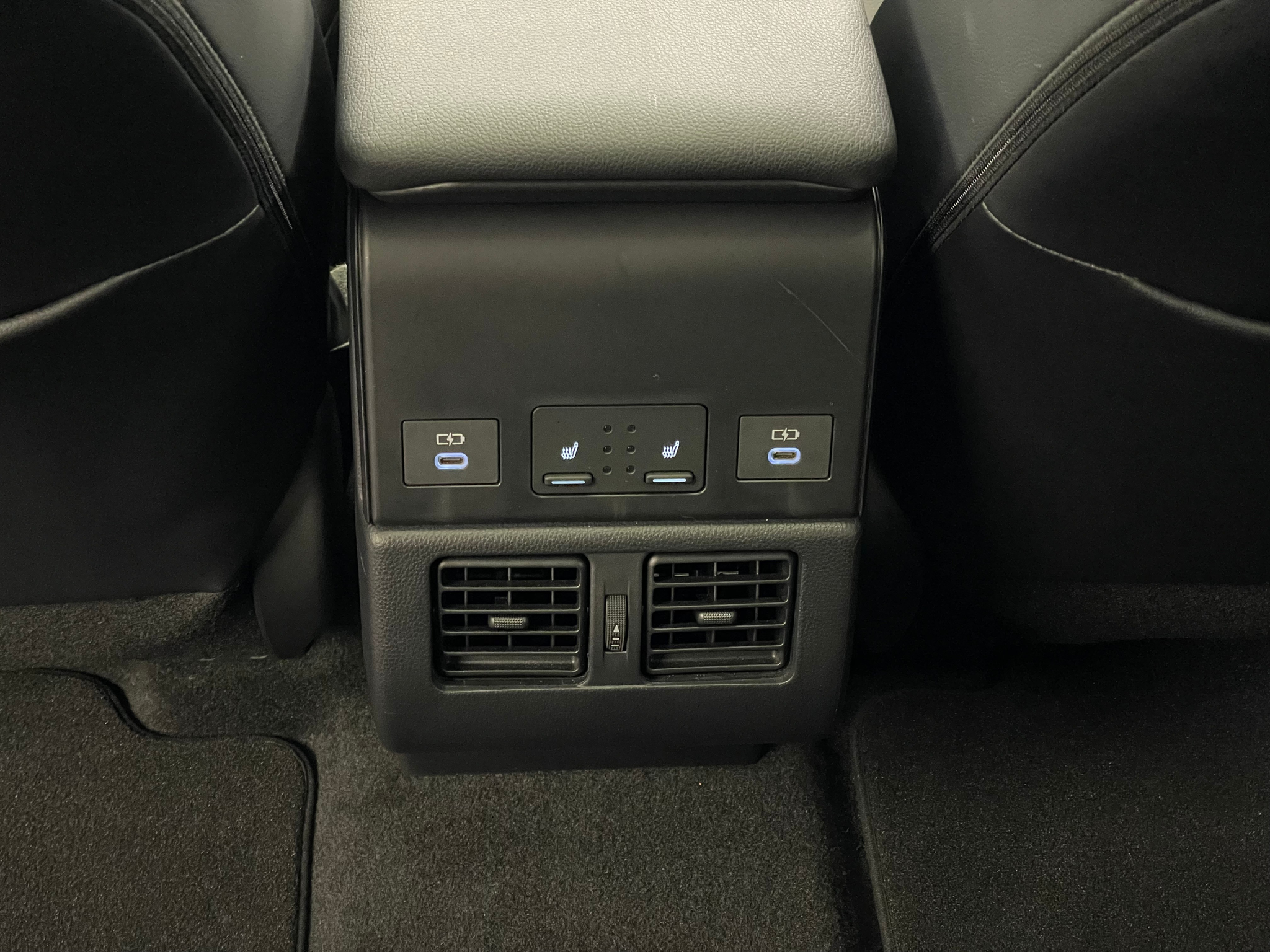 listing desktop thumbnail image 15