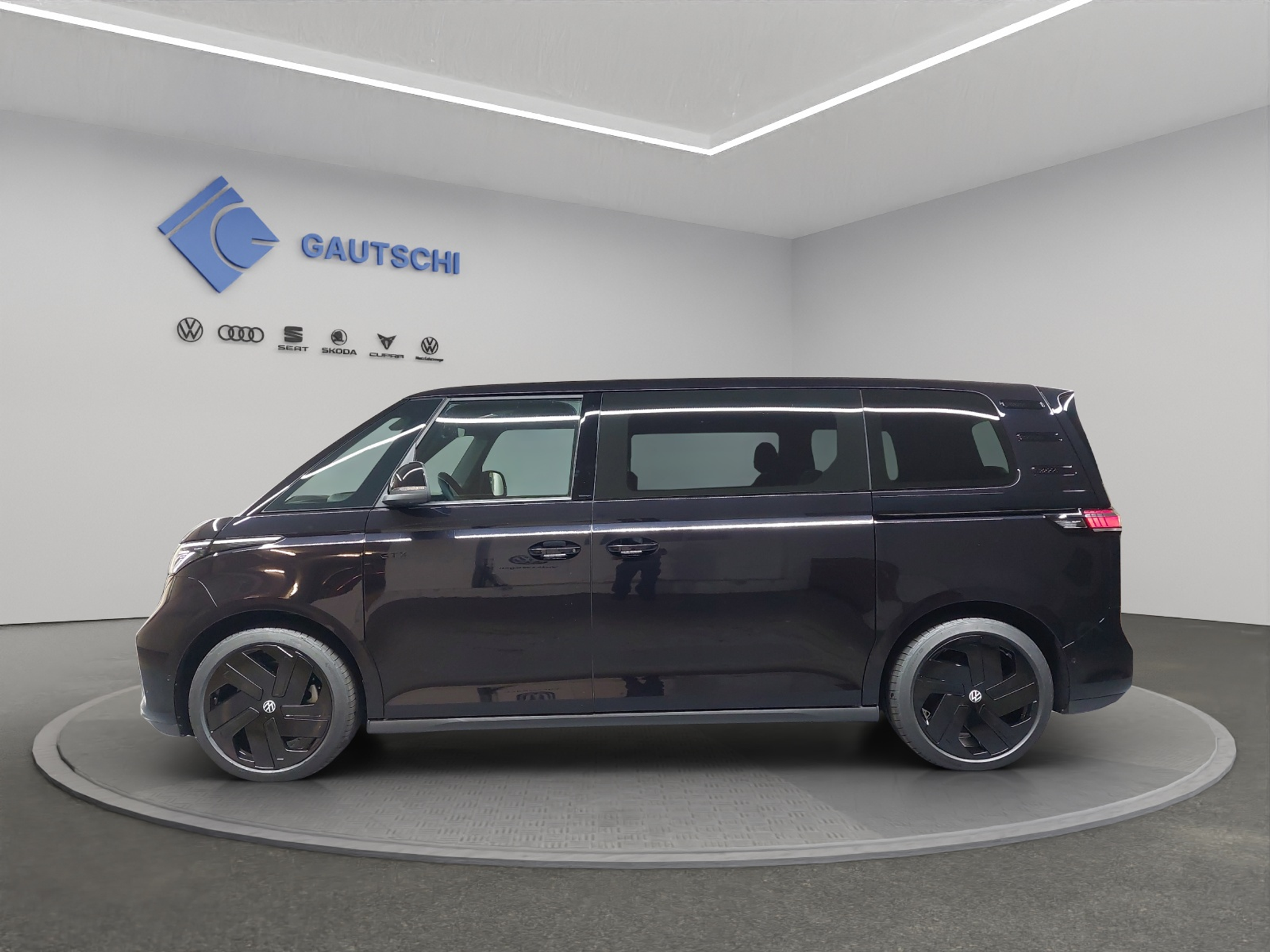 listing desktop thumbnail image 1